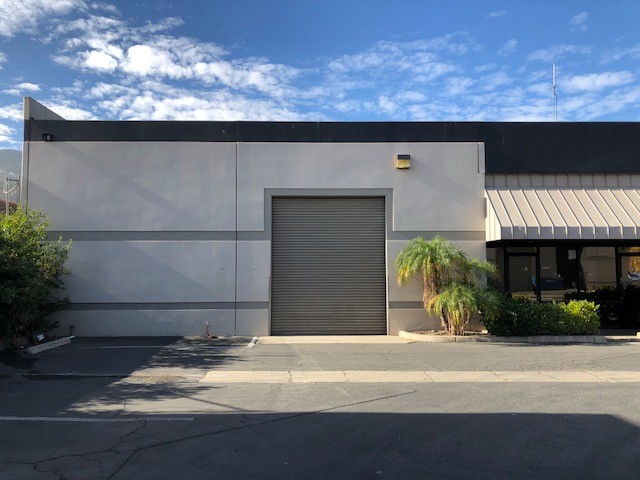 28373 Felix Valdez Ave, Temecula, CA à louer - Photo de l’immeuble – Image 3 sur 5