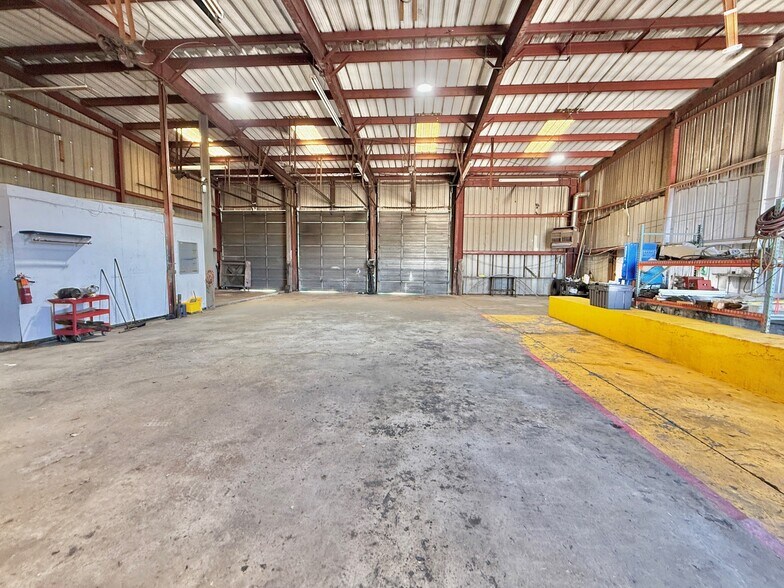 704 Murray Rd, Dothan, AL à louer - Photo de l’immeuble – Image 3 sur 8