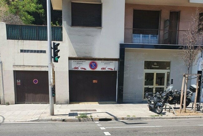 Plus de détails pour Industriel/Logistique à louer