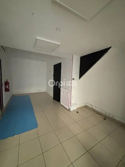 Local commercial dans Toulon à louer - Photo intérieure – Image 3 sur 4