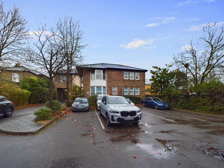 42 Lytton Rd, Barnet à louer - Photo de l’immeuble – Image 2 sur 16