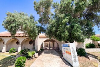 1834 E Baseline Rd, Tempe, AZ à louer Photo intérieure– Image 1 sur 35