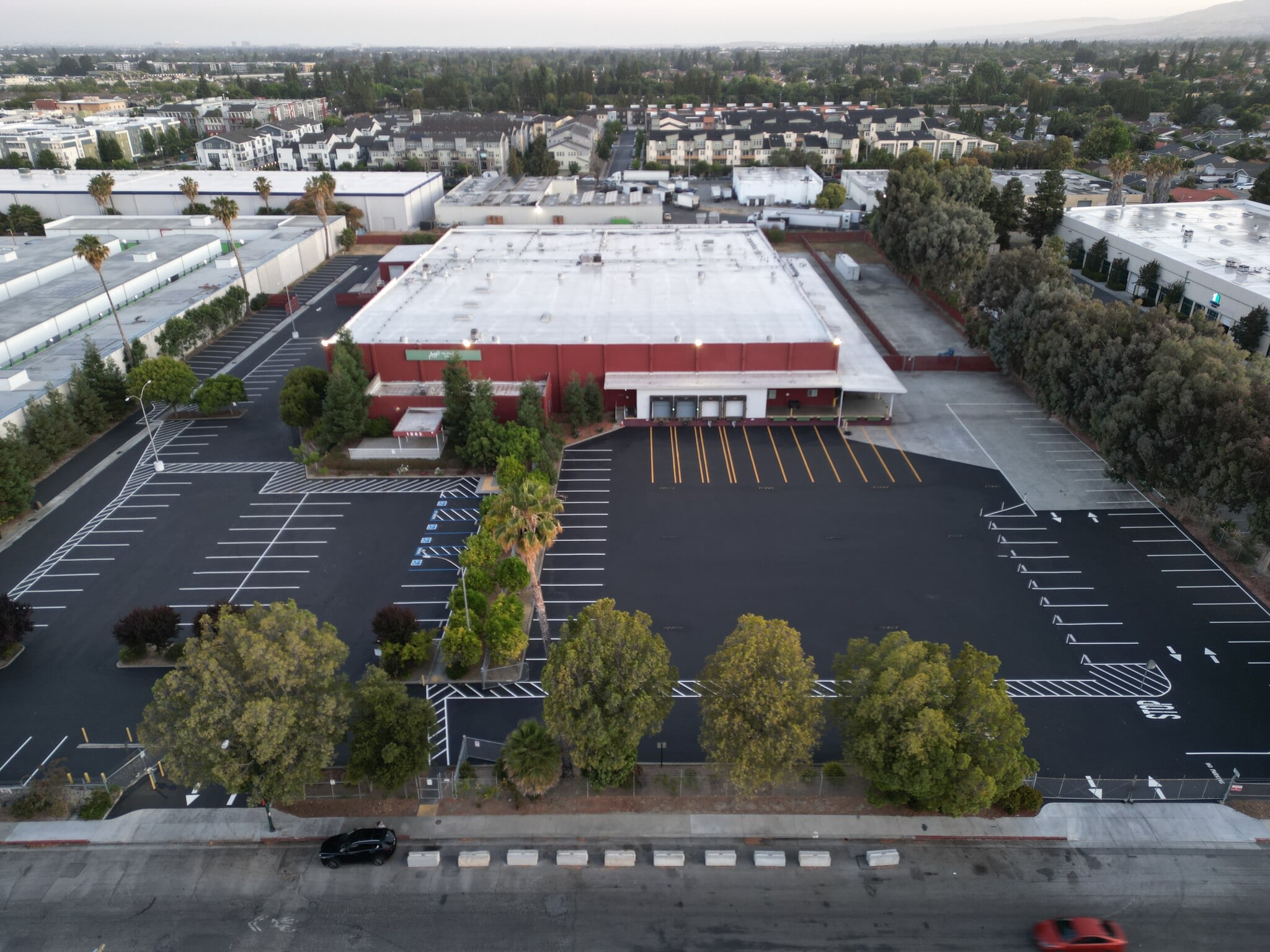 1885 Las Plumas Ave, San Jose, CA à louer Photo intérieure– Image 1 sur 24