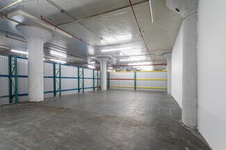 Plus de détails pour 184-10 Jamaica Ave, Jamaica, NY - Industriel/Logistique à louer