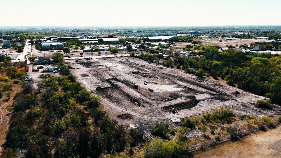 1519 Villaret Blvd, San Antonio, TX à vendre - Photo de l’immeuble – Image 3 sur 6