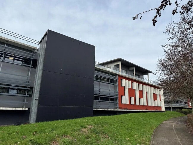Plus de détails pour 3 Rue Jacques Brel, Saint-Herblain - Bureau à louer