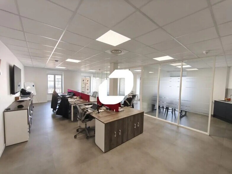 Bureau dans Le Raincy à vendre - Photo intérieure – Image 2 sur 5