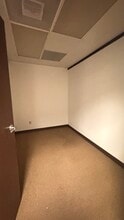 435 W Orange Show Ln, San Bernardino, CA à louer Photo de l’immeuble– Image 2 sur 9