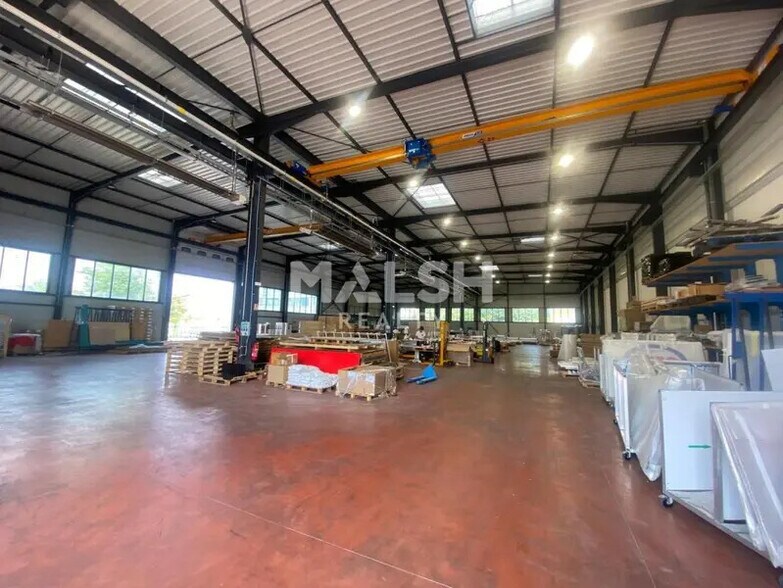 Industriel/Logistique dans Villeurbanne à louer - Photo de l’immeuble – Image 2 sur 9