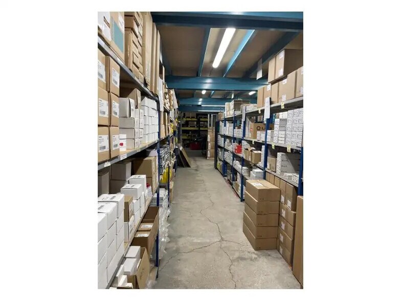 Local d'activités dans Malakoff à vendre - Photo intérieure – Image 2 sur 10