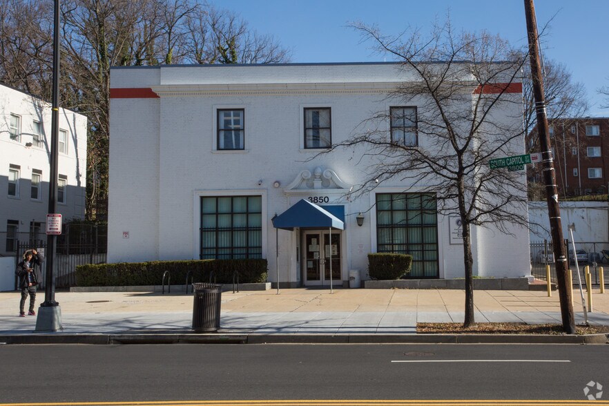 3850 S Capitol St SE, Washington, DC à louer - Photo principale – Image 1 sur 5