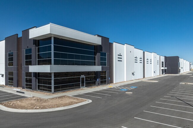 Plus de détails pour 6845 W 5400 S, West Valley City, UT - Industriel/Logistique à louer