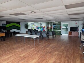 1438 Pat Booker Rd, Universal City, TX à louer Photo intérieure– Image 1 sur 4