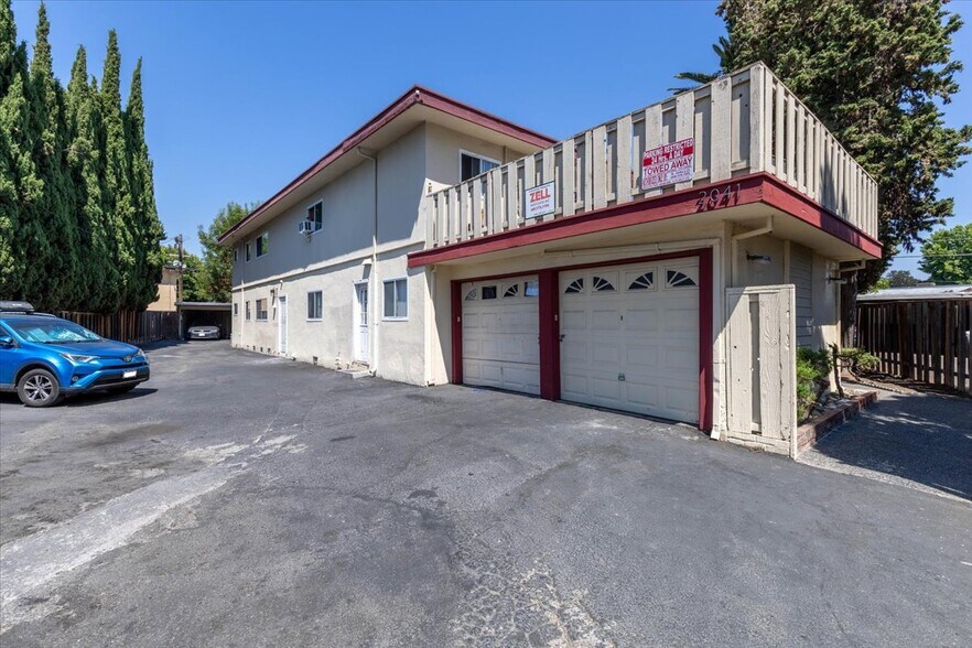2041 Beatrice Ct, San Jose, CA à vendre - Photo de l’immeuble – Image 3 sur 6