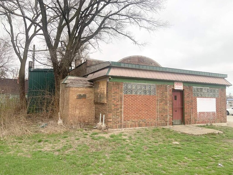 5600 W 5th Ave, Gary, IN à vendre - Photo de l’immeuble – Image 2 sur 8