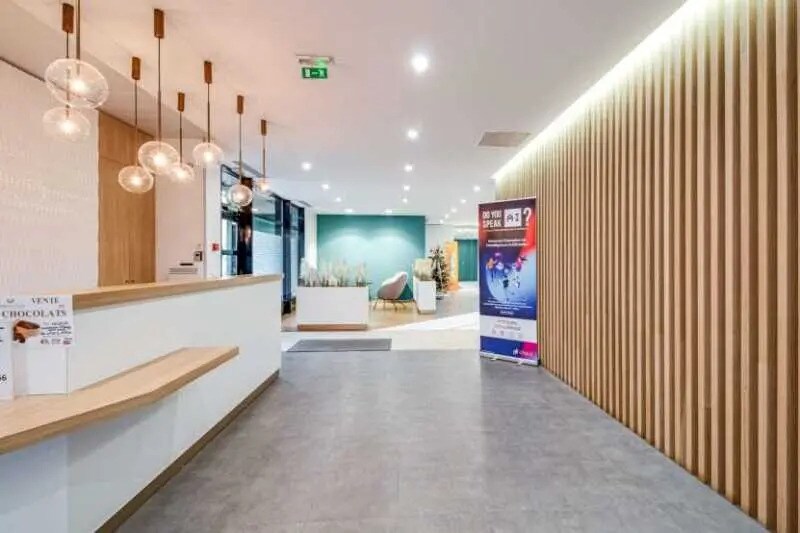 Bureau dans Clichy à louer - Photo intérieure – Image 2 sur 11