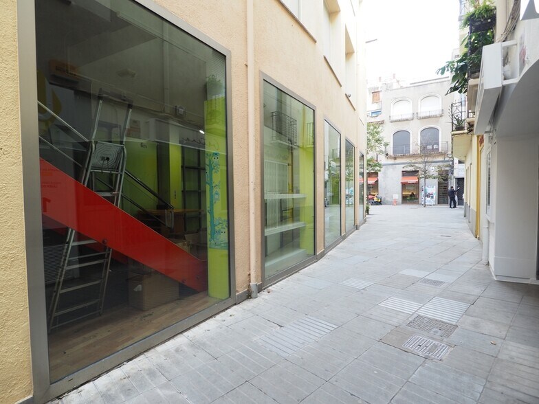 Local commercial dans Granollers, Barcelona à vendre - Photo de l’immeuble – Image 3 sur 4