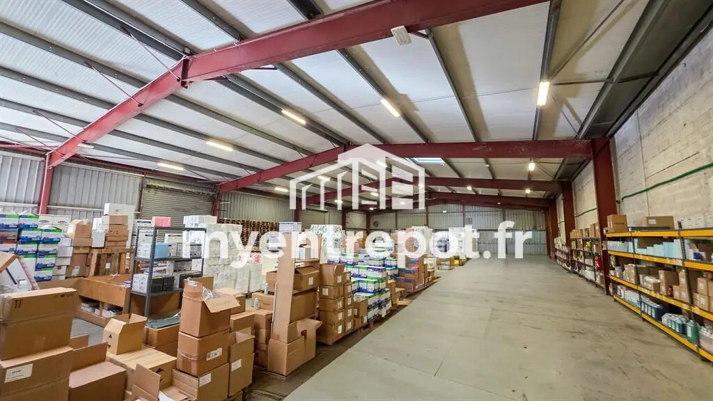 Local d’activités dans Les Pennes-Mirabeau à louer Photo de l’immeuble– Image 1 sur 10