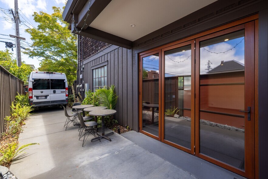 5500 Doyle St, Emeryville, CA à vendre - Photo de l’immeuble – Image 3 sur 37