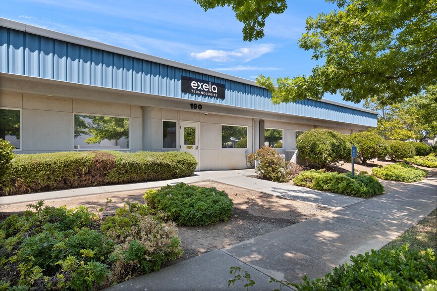 900 Fortress St, Chico, CA à louer - Photo de l’immeuble – Image 1 sur 6
