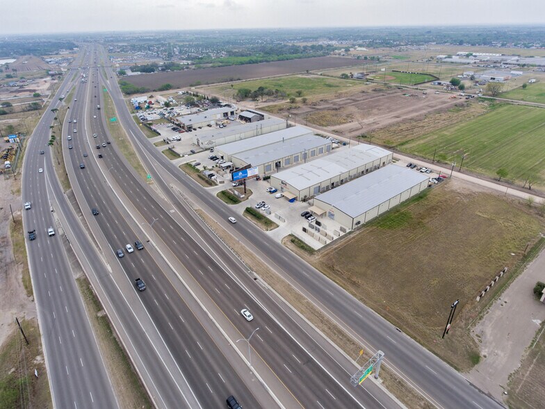 2507 E Expressway 83, Donna, TX à louer - Photo de l’immeuble – Image 3 sur 25
