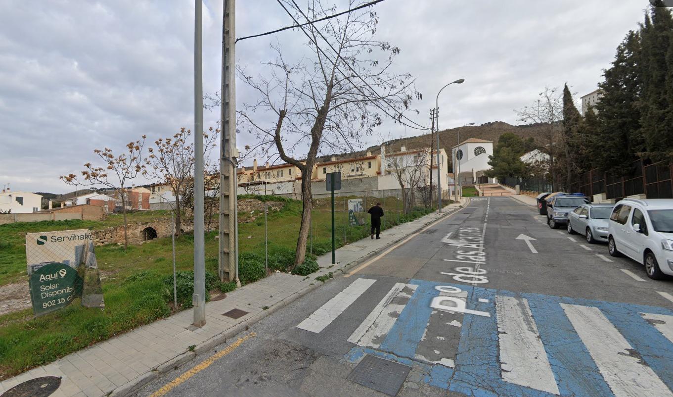 Calle las Acacias, 1, Granada, Granada à vendre Photo principale– Image 1 sur 6