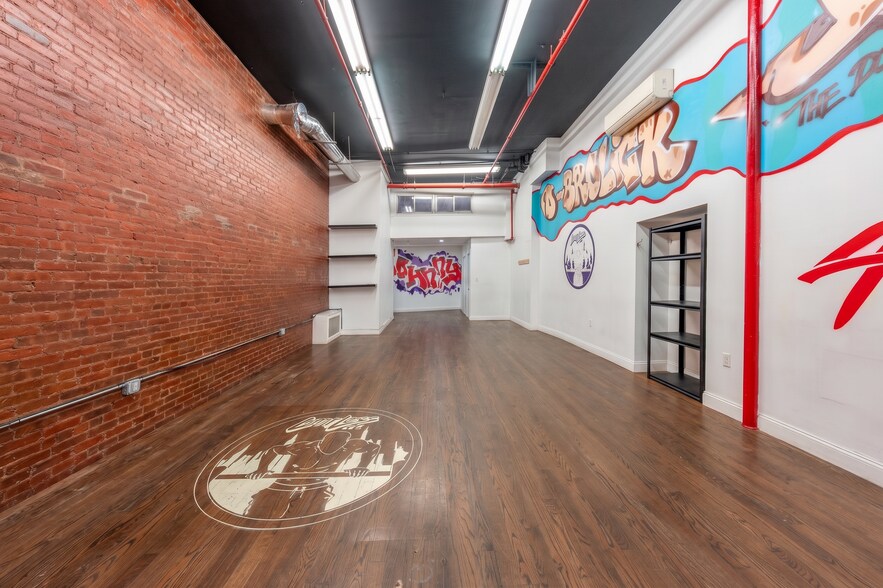 369-371 Canal St, New York, NY à louer - Photo de l’immeuble – Image 3 sur 10