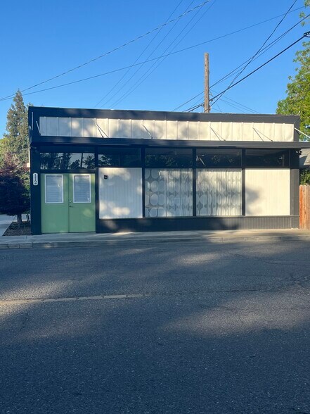 112 Bonita Ave, Turlock, CA à louer - Photo de l’immeuble – Image 3 sur 3