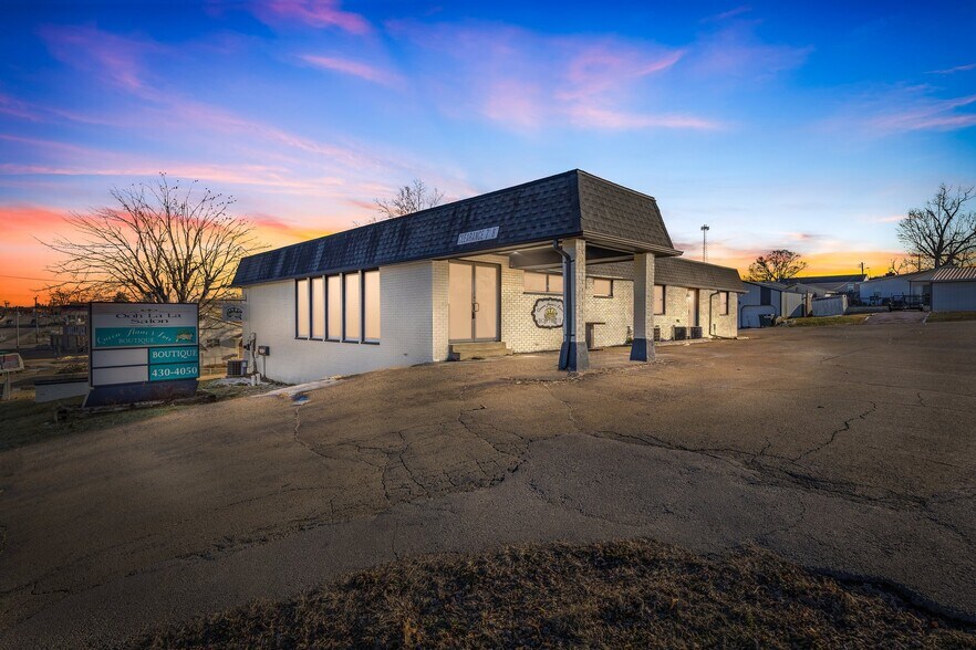 1421 E Main St, Park Hills, MO à vendre - Photo de l’immeuble – Image 2 sur 23