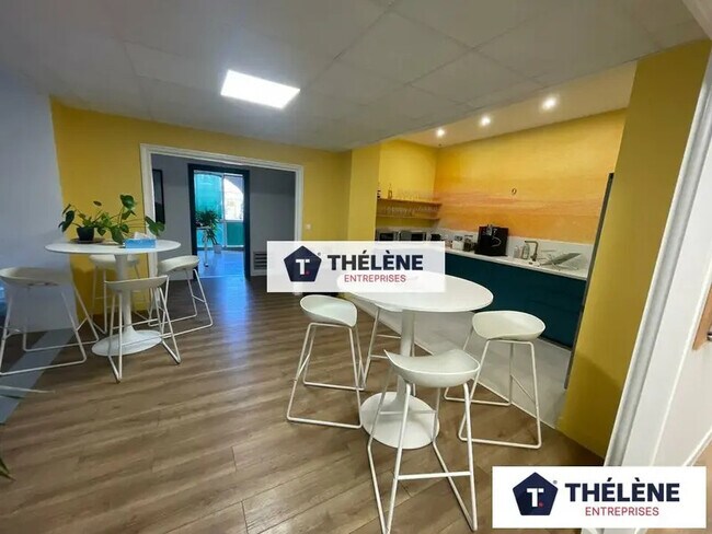 Plus de détails pour Bureau à louer