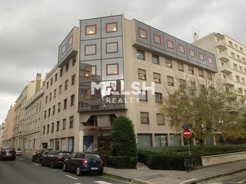 Bureau dans Lyon à vendre - Photo de l’immeuble – Image 1 sur 13