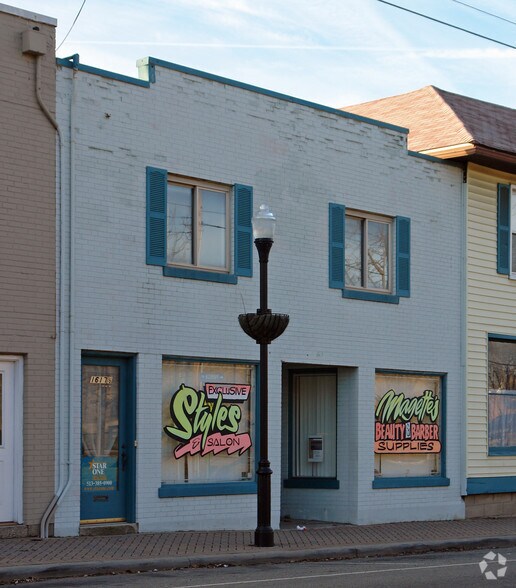 1617 1/2 W Galbraith Rd, North College Hill, OH à louer - Photo de l’immeuble – Image 1 sur 2