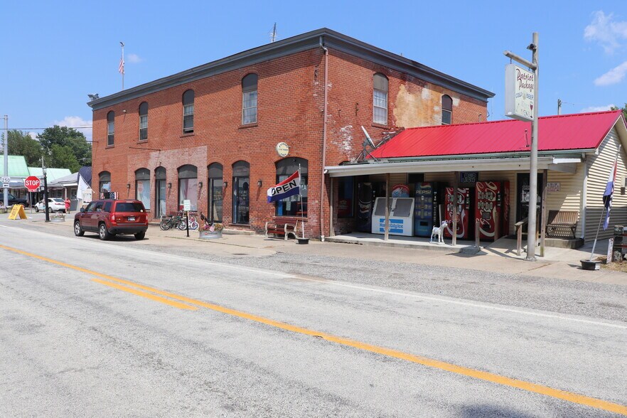 2788 Main St, Patriot, IN à vendre - Photo de l’immeuble – Image 2 sur 17