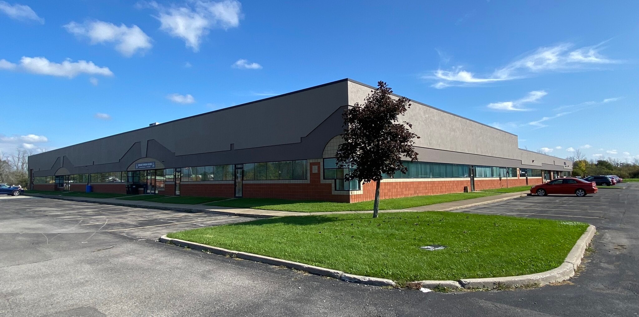 347-374 Lang Blvd, Buffalo, NY à louer Photo intérieure– Image 1 sur 14