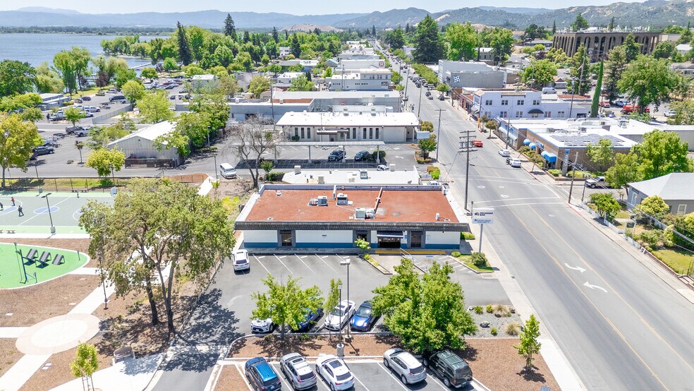 650 N Main St, Lakeport, CA à vendre - Photo de l’immeuble – Image 2 sur 9
