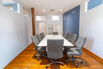 290 9th St N, Saint Petersburg, FL à louer Photo intérieure– Image 1 sur 12