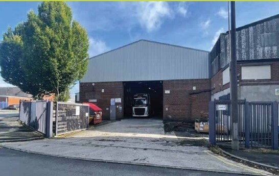 Hill St, Ashton Under Lyne à vendre - Photo de l’immeuble – Image 2 sur 3