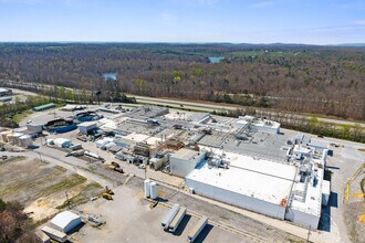 2300 Industrial Dr, Monterey, TN - Vue aérienne  vue de carte