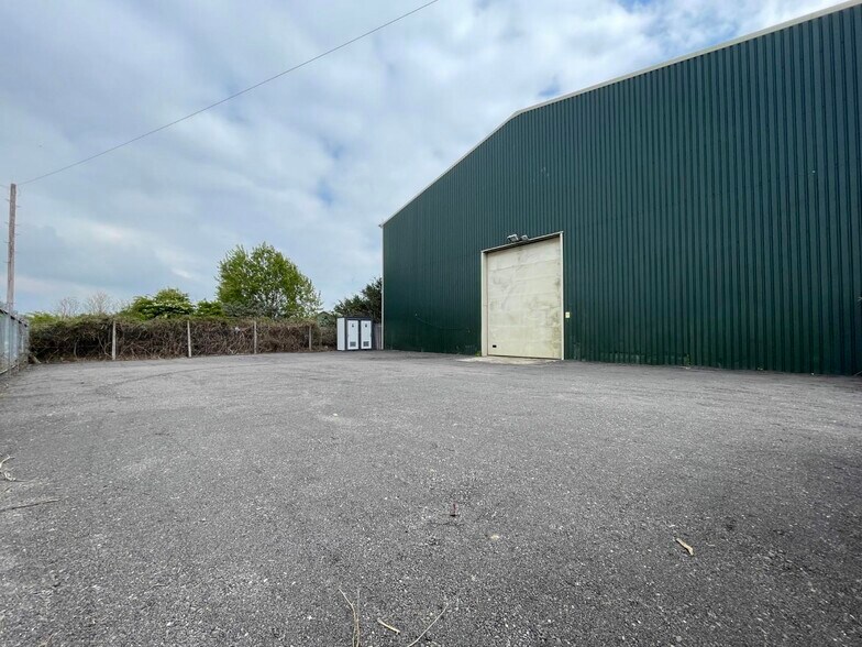 Dengemarsh Rd, Lydd à louer - Photo de l’immeuble – Image 2 sur 9