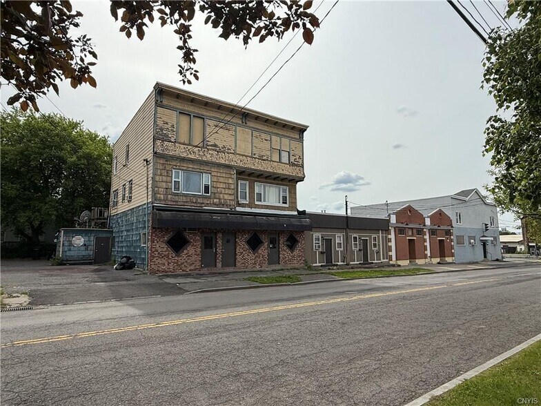 1925-1933 W Fayette St, Syracuse, NY à vendre - Photo de l’immeuble – Image 1 sur 14
