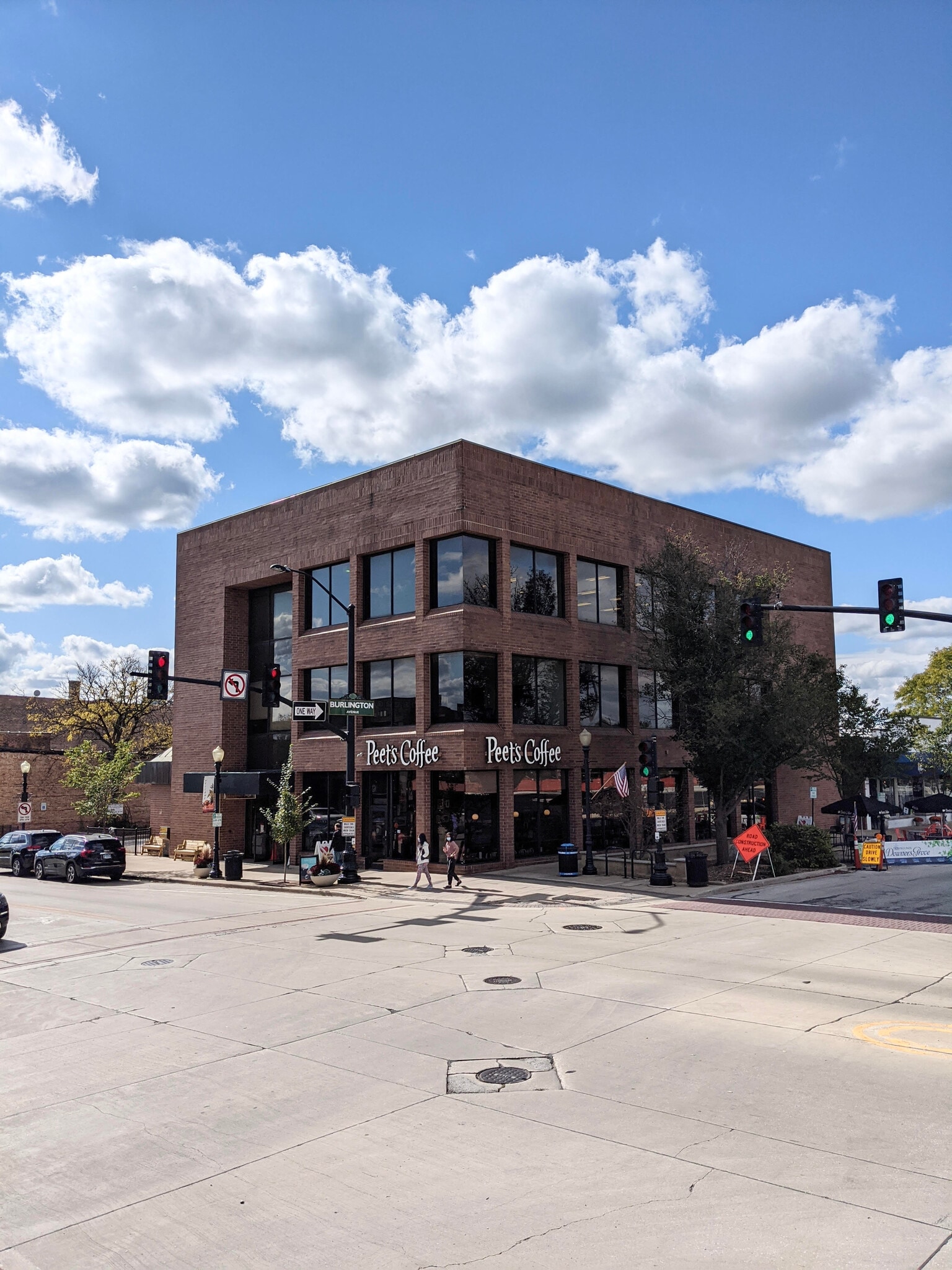 5100 Main St, Downers Grove, IL à louer Photo principale– Image 1 sur 25