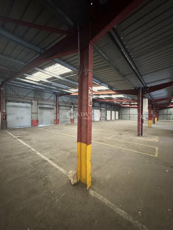Plus de détails pour Industriel/Logistique à louer