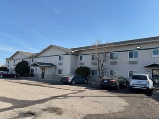 Plus de détails pour 3502 Interstate Blvd, Fargo, ND - Logement à vendre
