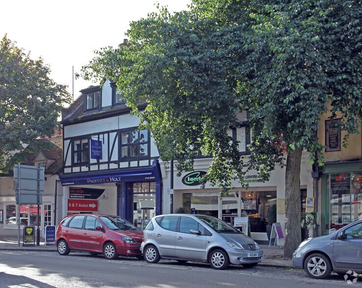 167 High St, Berkhamsted à louer - Photo de l’immeuble – Image 2 sur 2
