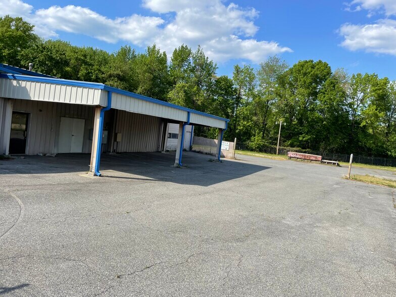 11740 Vernon Rd, Waldorf, MD à louer - Photo de l’immeuble – Image 3 sur 14