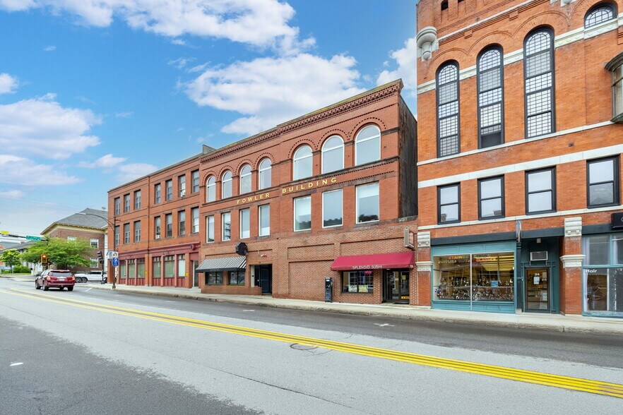 26 Pleasant St, Concord, NH à vendre - Photo de l’immeuble – Image 3 sur 30