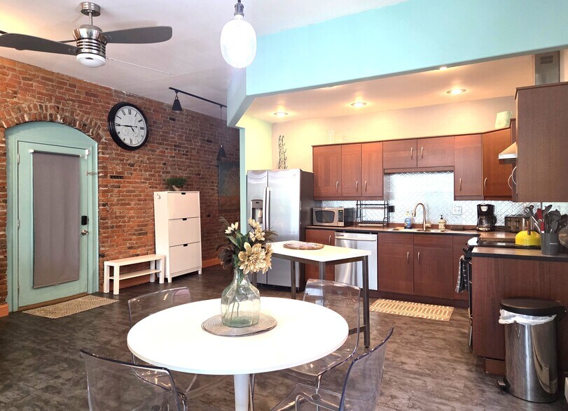 14 E 3rd St, Jamestown, NY à vendre - Photo de l’immeuble – Image 3 sur 22