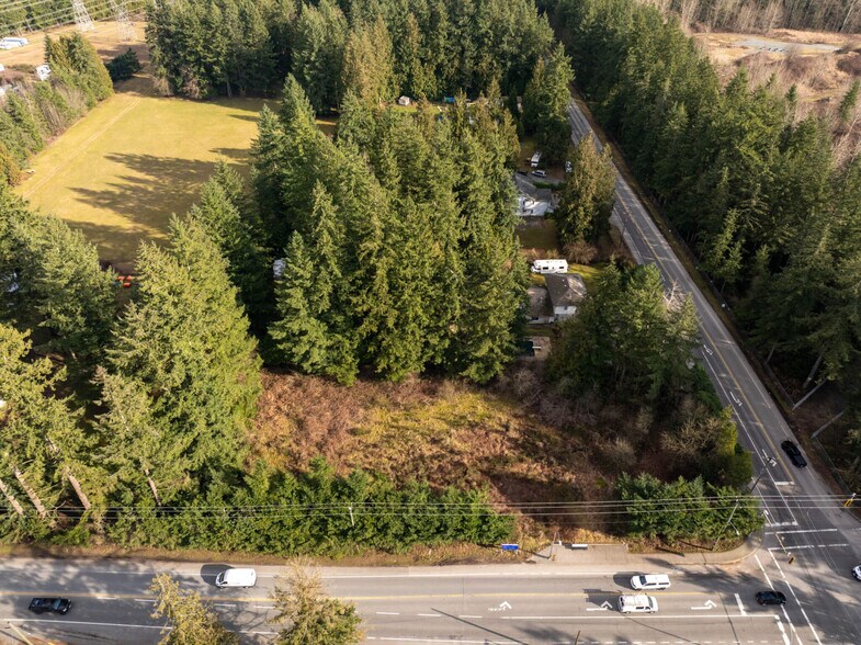NB 208 40 Av, Langley Twp, BC à vendre - Photo de l’immeuble – Image 2 sur 5