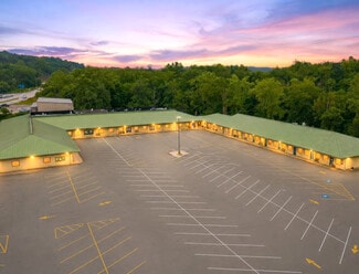 Plus de détails pour 6 Oliver Rd, Uniontown, PA - Différents types d’espaces à louer
