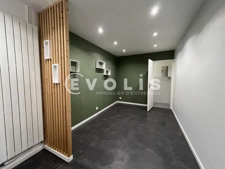 Local commercial dans Joinville-le-Pont à vendre - Photo intérieure – Image 2 sur 10